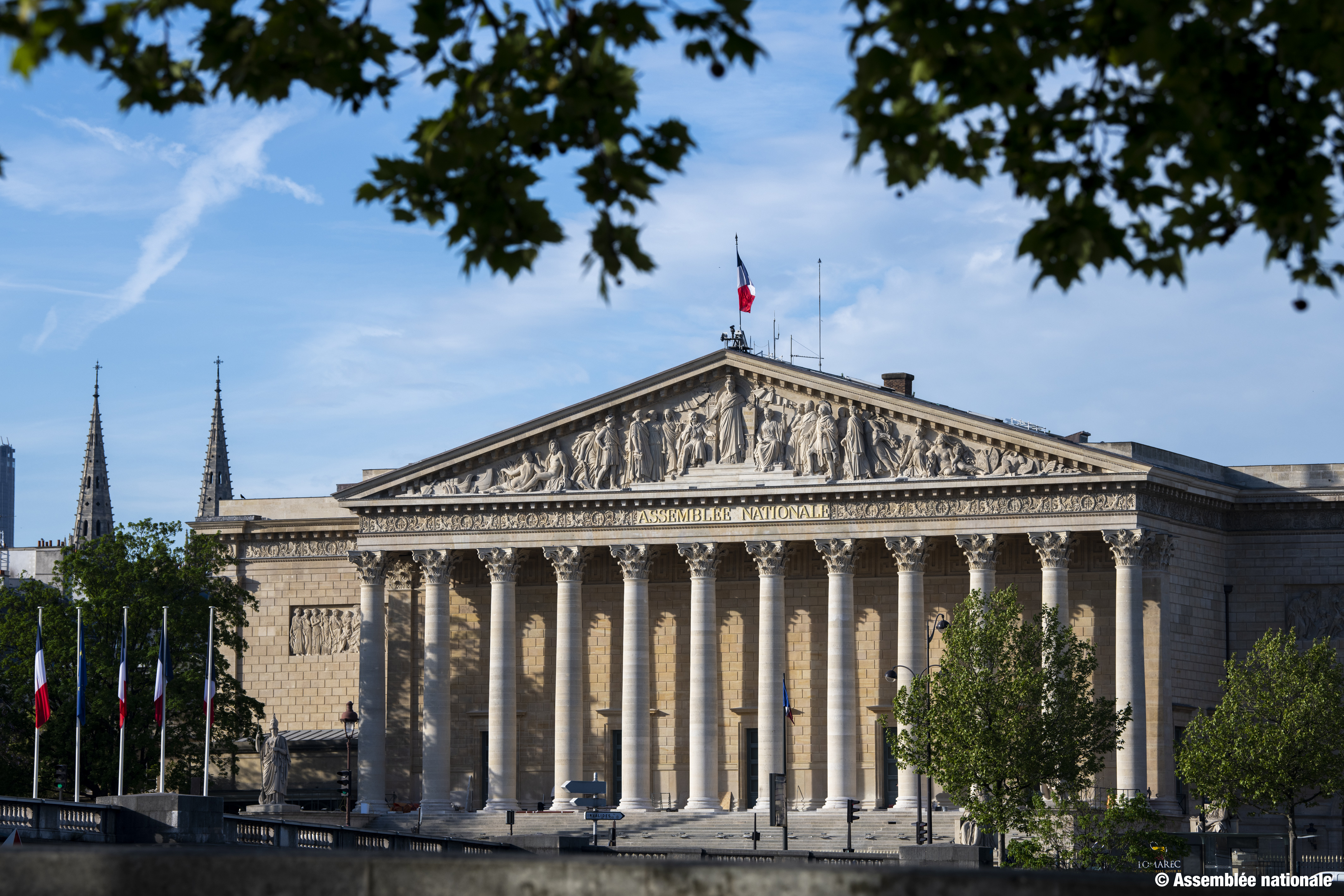 Colloque à l’assemblée nationale contre les droits différenciés